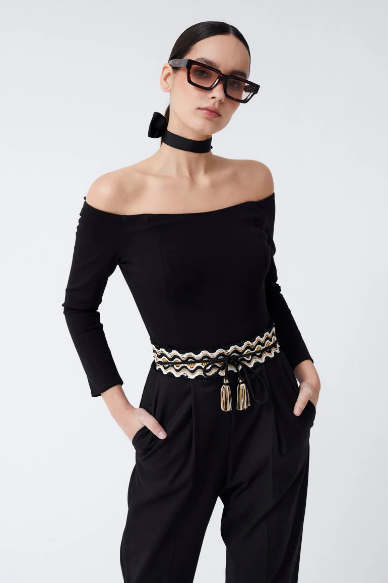 TOP ADEMÁN NEGRO
