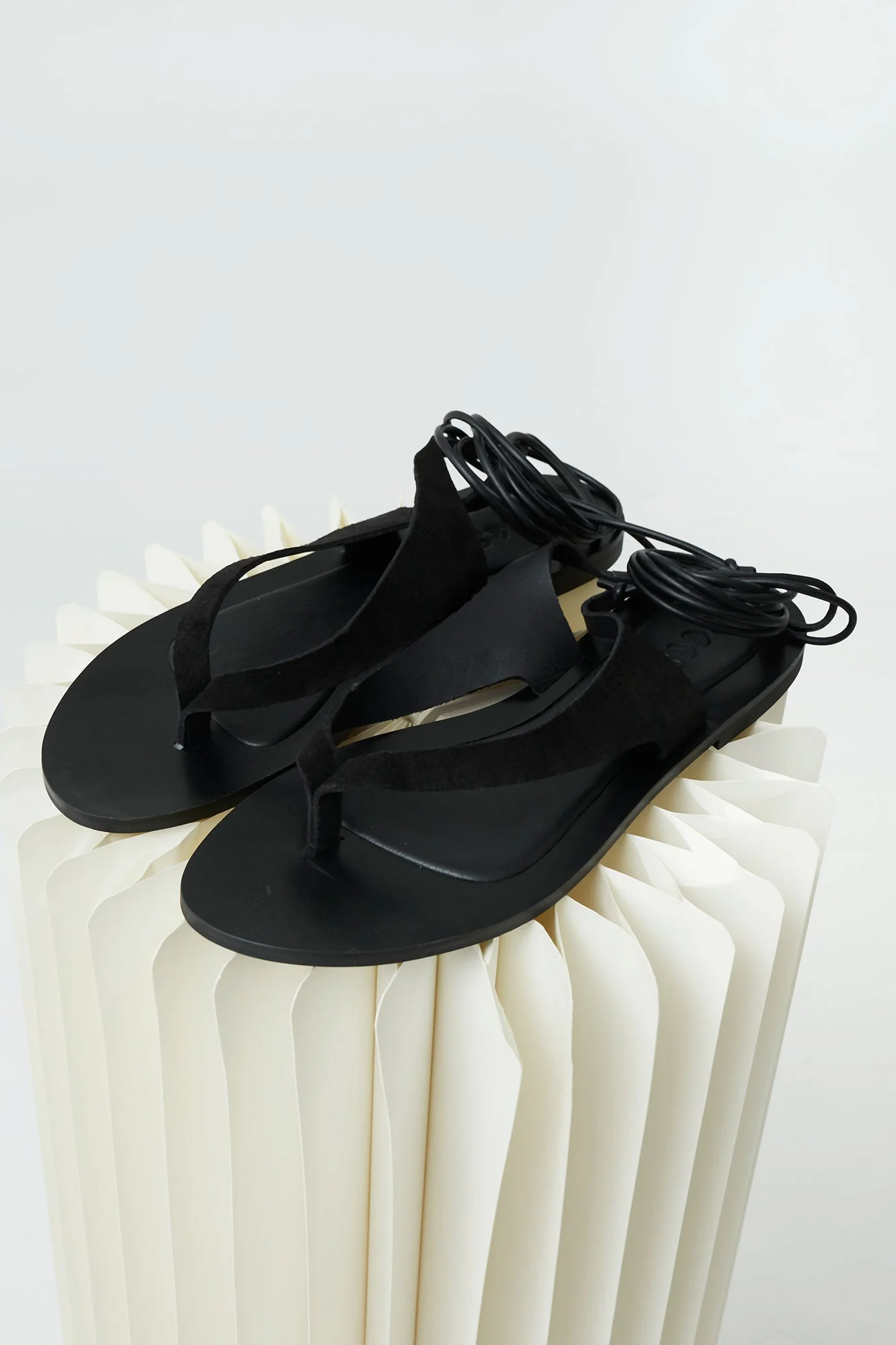 SANDALIAS TRENZA NEGRO